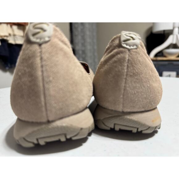 Skechers Relaxed Fit Memory Foam Suede Flats Size 9 - Picture 7 of 8